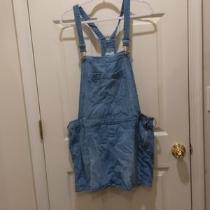Old Navy Overall skirt size 16